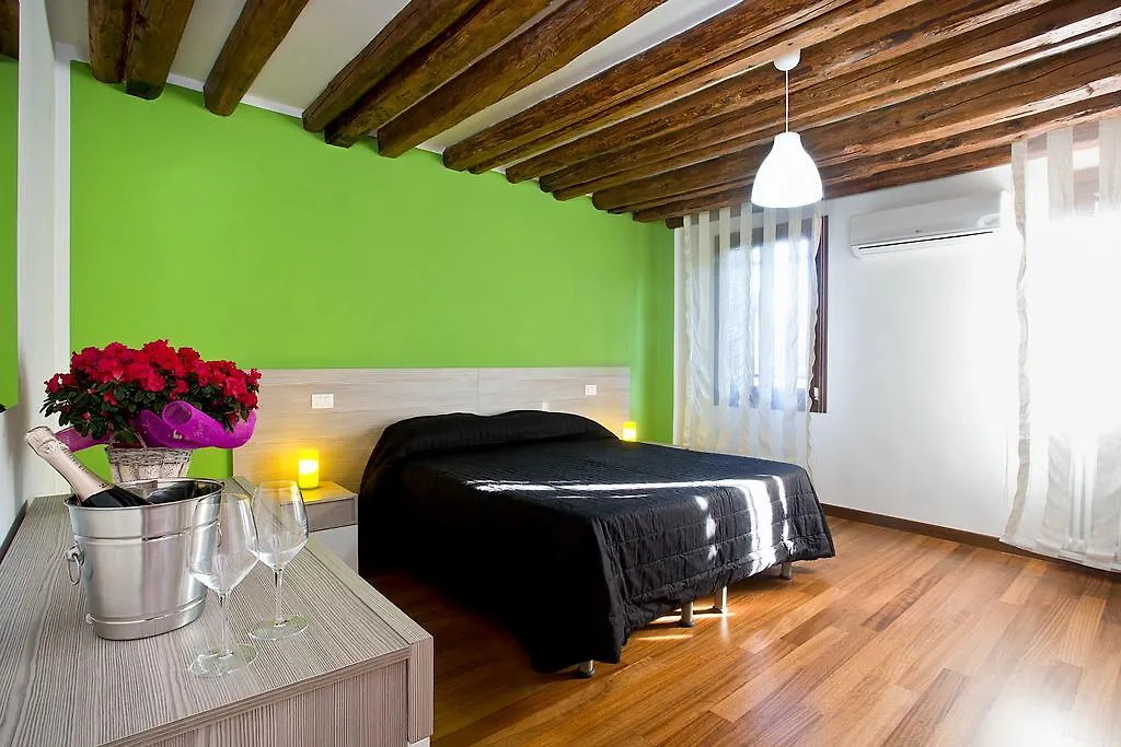 Good Wine Apartments Venice