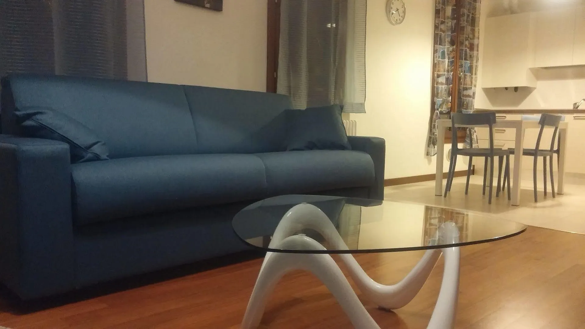 Good Wine Apartments Venice Италия