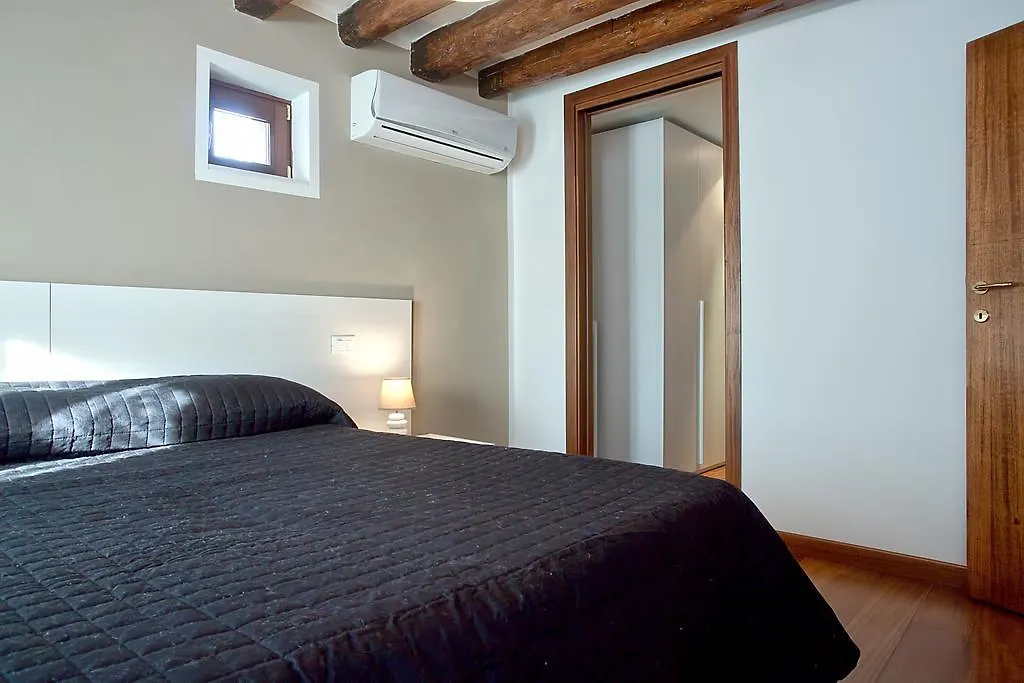 Good Wine Apartments Venise