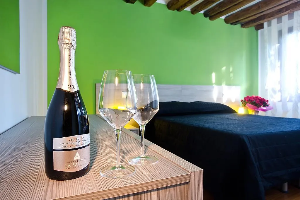 Good Wine Apartments Venise